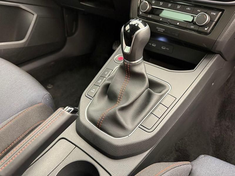 Gebraucht Seat Ibiza FR-Line 116 PS (85 kW) 2024 Grau Limousine