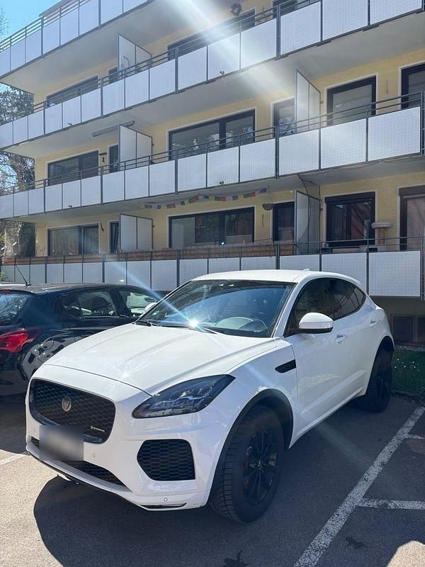 Gebraucht Jaguar E-Pace R-Dynamic 200 PS (147 kW) 2019 Weiß SUV