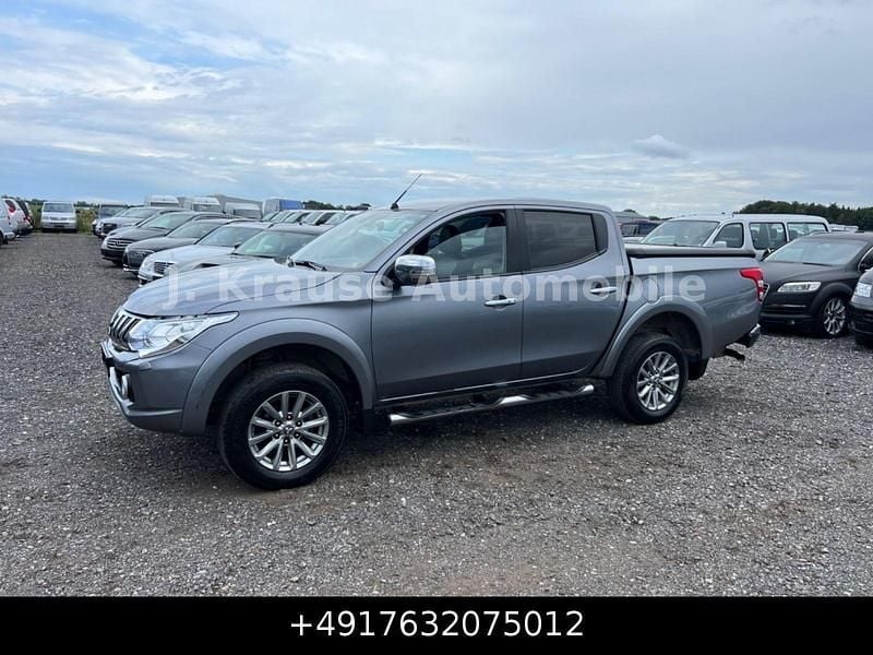 Gebraucht Mitsubishi L200 181 PS (133 kW) 2016 Grau Pickup