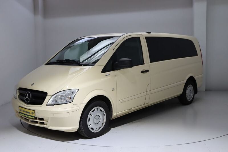 Beige Gebraucht 2012 Mercedes Vito Van / Kleinbus | 6.400 € (Etwas zu teuer) - Bild 1/4