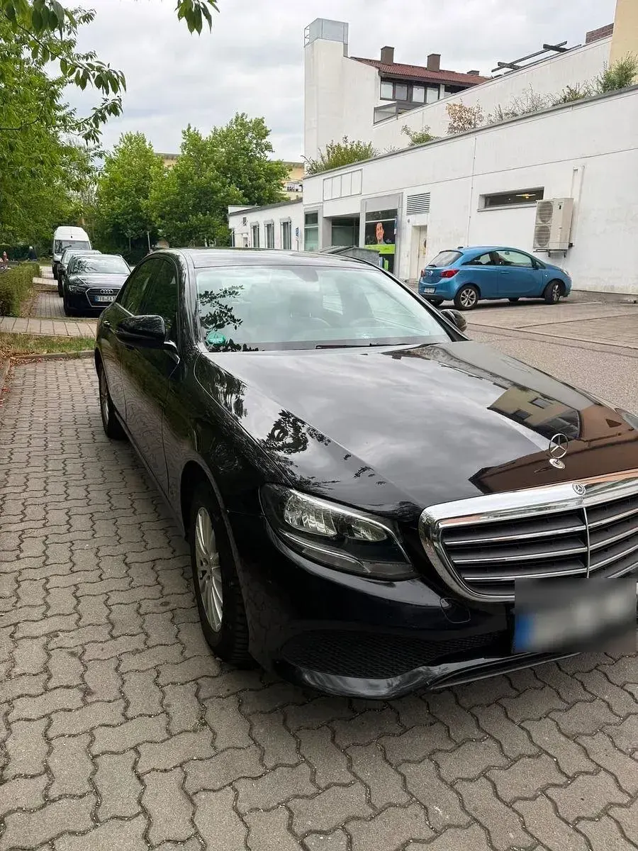 Gebraucht Mercedes E200 150 PS (110 kW) 2017 Schwarz Kombi