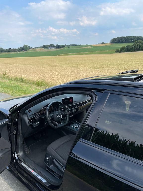 Gebraucht Audi A4 S-Line 190 PS (139 kW) 2019 Schwarz Kombi