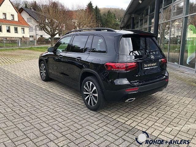 Gebraucht Mercedes GLB200 Progressive 163 PS (119 kW) 2022 Kosmosschwarz SUV