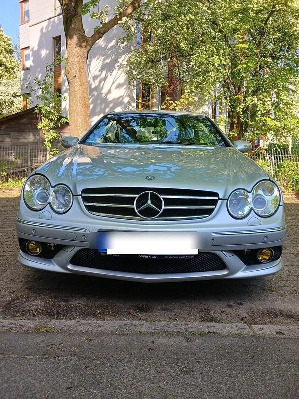 Silber Gebraucht 2009 Mercedes CLK200 Avantgarde Coupé | 9.499 € (Fairer Preis) - Bild 1/4