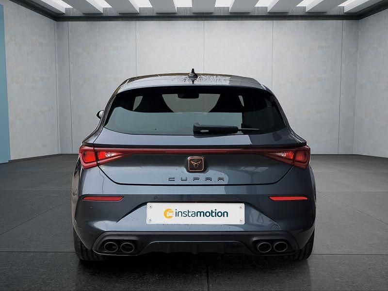 Second-hand Cupra Leon 300 CP (220 kW) 2024 Gri Hatchback