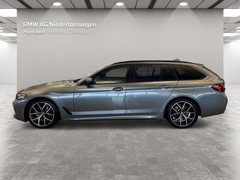 Gebraucht BMW 540 Shadowline 340 PS (250 kW) 2023 Grau Kombi