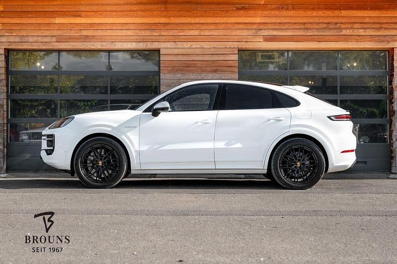 Gebraucht Porsche Cayenne S 519 PS (381 kW) 2024 Weiß SUV