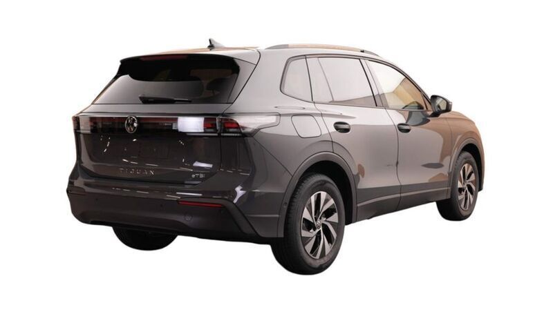 Gebraucht VW Tiguan Life 150 PS (110 kW) 2024 SUV