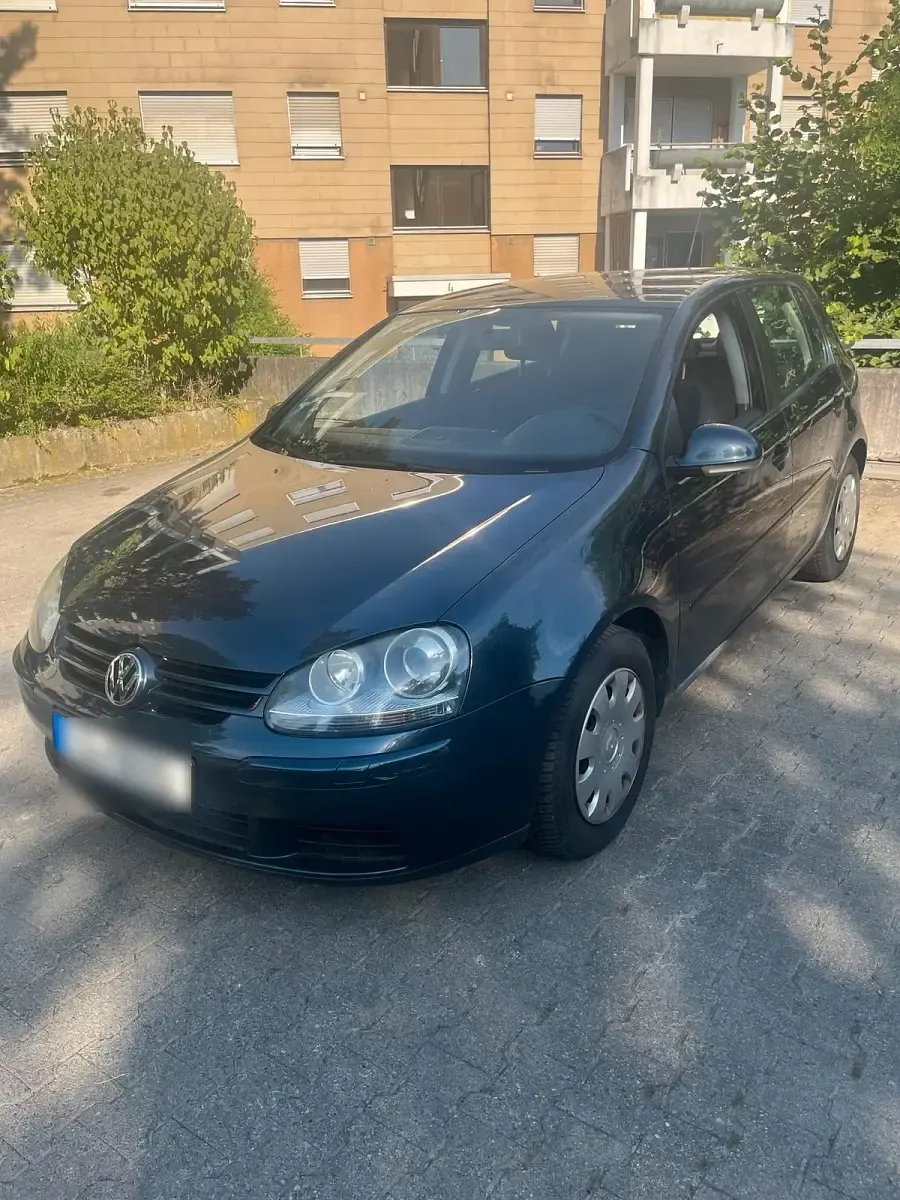 Gebraucht VW Golf V 140 PS (102 kW) 2008 Blau Kleinwagen