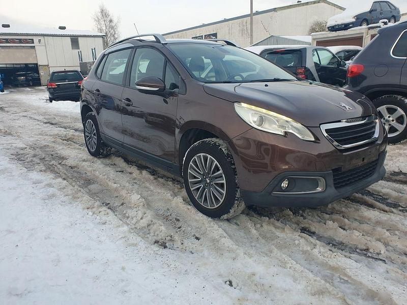 Gebraucht Peugeot 2008 Active 82 PS (60 kW) 2013 Grau SUV