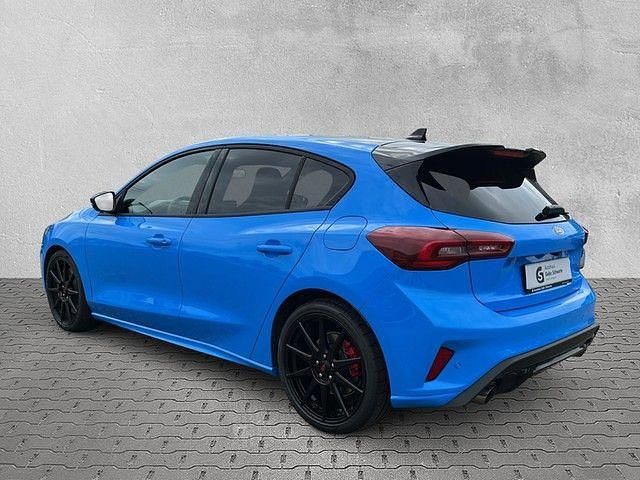 Neu Ford Focus ST 280 PS (205 kW) 2026 Blau Limousine