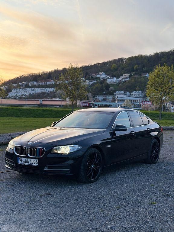 Gebraucht BMW 520 184 PS (135 kW) 2014 Schwarz Limousine
