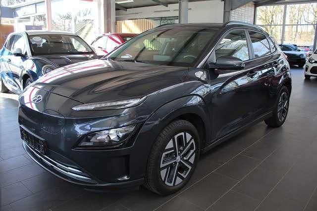 Gebraucht Hyundai Kona Edition 30+ 100 kW (136 PS) 2021 Grau metallic SUV
