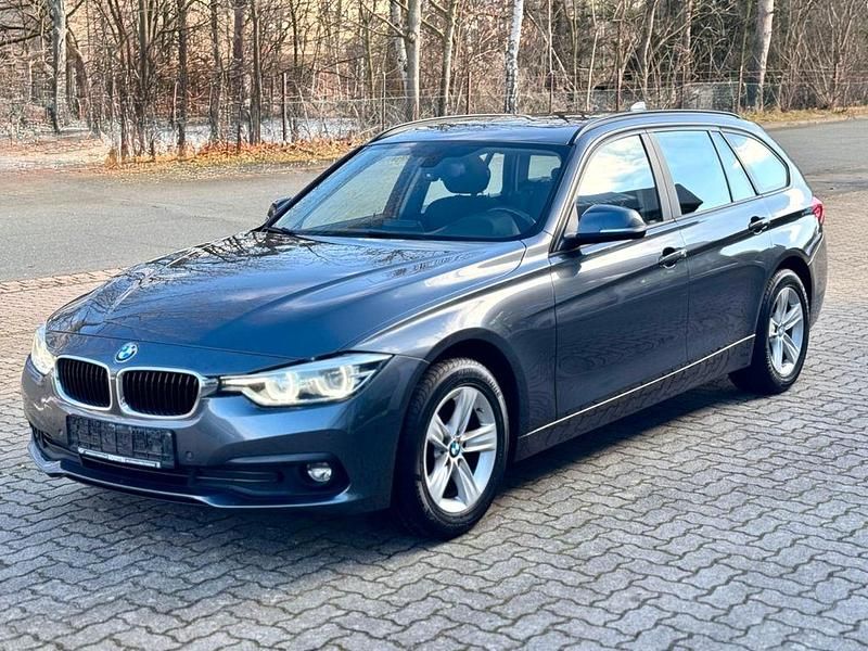 Second-hand BMW 320 Advantage 190 CP (139 kW) 2015 Argintiu Break