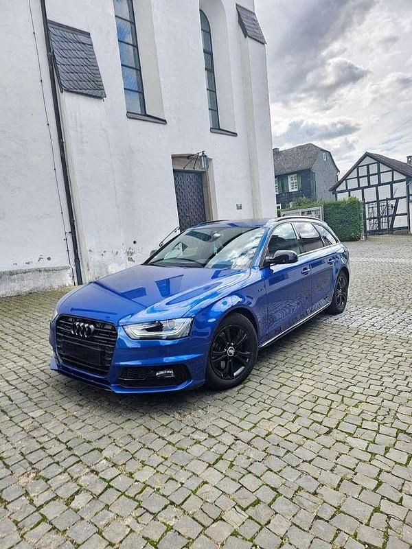 Gebraucht 2015 Audi A4 S-Line Kombi | 16.499 € (Etwas zu teuer) - Bild 1/4