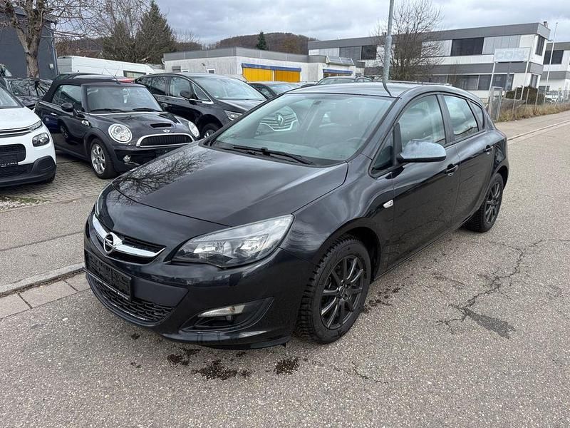 Gebraucht Opel Astra 116 PS (85 kW) 2014 Schwarz Limousine