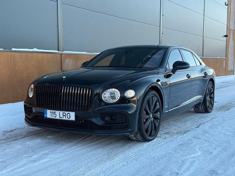 Gebraucht Bentley Flying Spur Mulliner 544 PS (400 kW) 2022 Schwarz Limousine