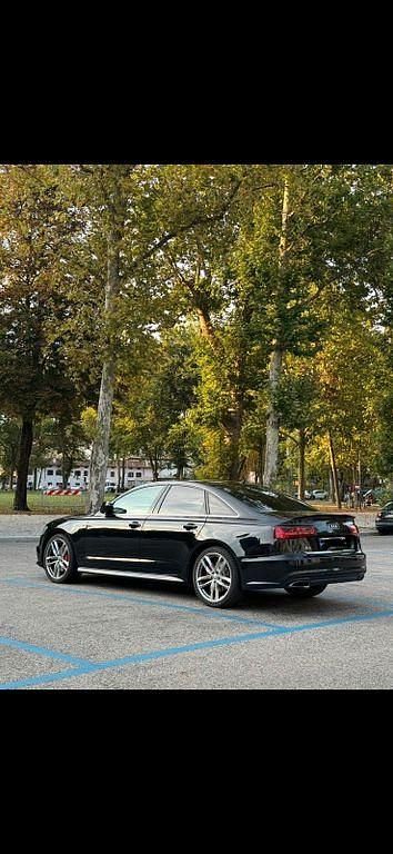 Gebraucht Audi A6 Ambiente 218 PS (160 kW) 2018 Schwarz Limousine