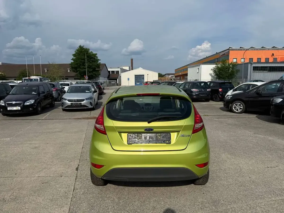 Gebraucht Ford Fiesta Trend 82 PS (60 kW) 2008 Squeeze (g) Kleinwagen