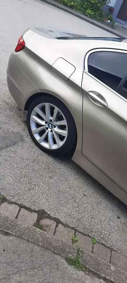 Gebraucht BMW 528 258 PS (189 kW) 2010 Limousine