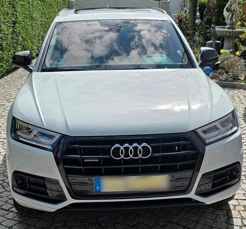 Weiß Gebraucht 2019 Audi Q5 SUV | 36.100 € (Fairer Preis) - Bild 1/4