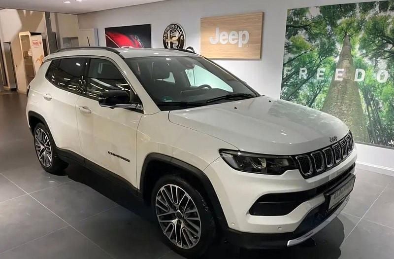 Gebraucht Jeep Compass Limited 150 PS (110 kW) 2021 Weiß SUV