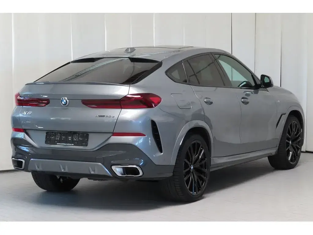 Gebraucht BMW X6 M Sport 298 PS (219 kW) 2025 Skyscraper grau SUV
