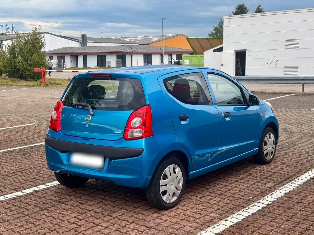 Gebraucht Nissan Pixo 68 PS (50 kW) 2009 Blau Kleinwagen