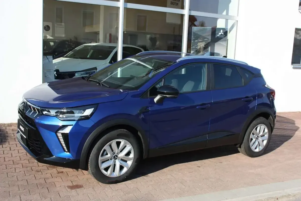 Neu Mitsubishi ASX Diamant Edition 114 PS (83 kW) 2026 Royalblau SUV