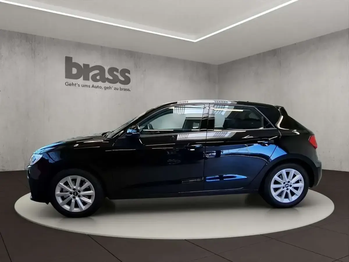 Gebraucht Audi A1 116 PS (85 kW) 2026 Mythosschwarz metallic SUV