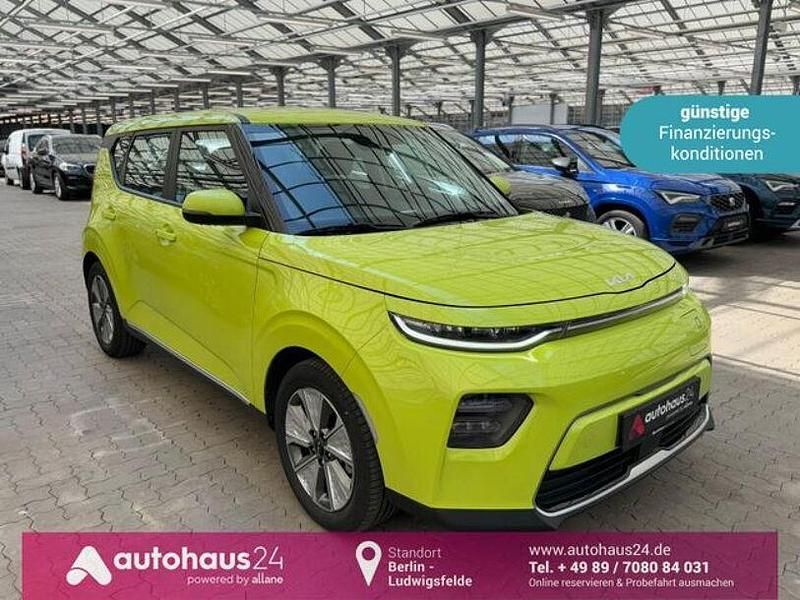 Grün Gebraucht 2022 Kia Soul EV Edition 7 SUV | 16.970 € (Fairer Preis) - Bild 1/4