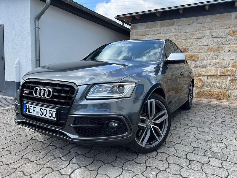 Grau Gebraucht 2015 Audi SQ5 Advanced SUV | 19.600 € (Guter Preis) - Bild 1/4