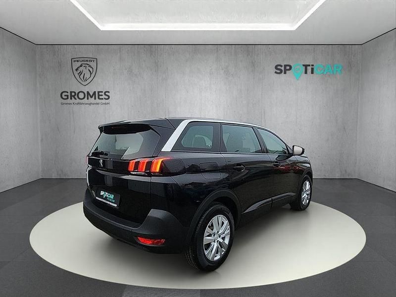 Gebraucht Peugeot 5008 Active 131 PS (96 kW) 2023 Noir perla nera SUV