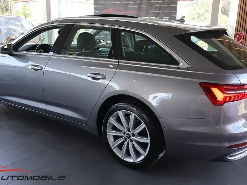 Gebraucht Audi A6 Design 286 PS (210 kW) 2021 Taifungrau metallic Kombi