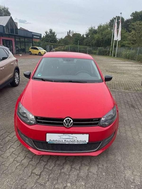 Gebraucht VW Polo Style 69 PS (50 kW) 2012 Rot Kleinwagen