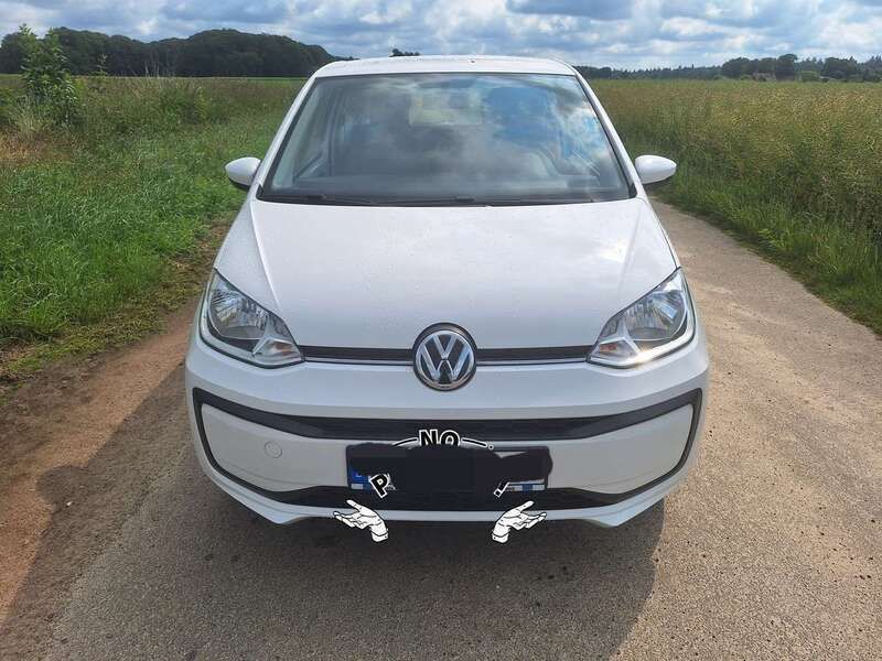 Weiß Gebraucht 2017 VW up! move up! Kleinwagen | 6.500 € (Fairer Preis) - Bild 1/4