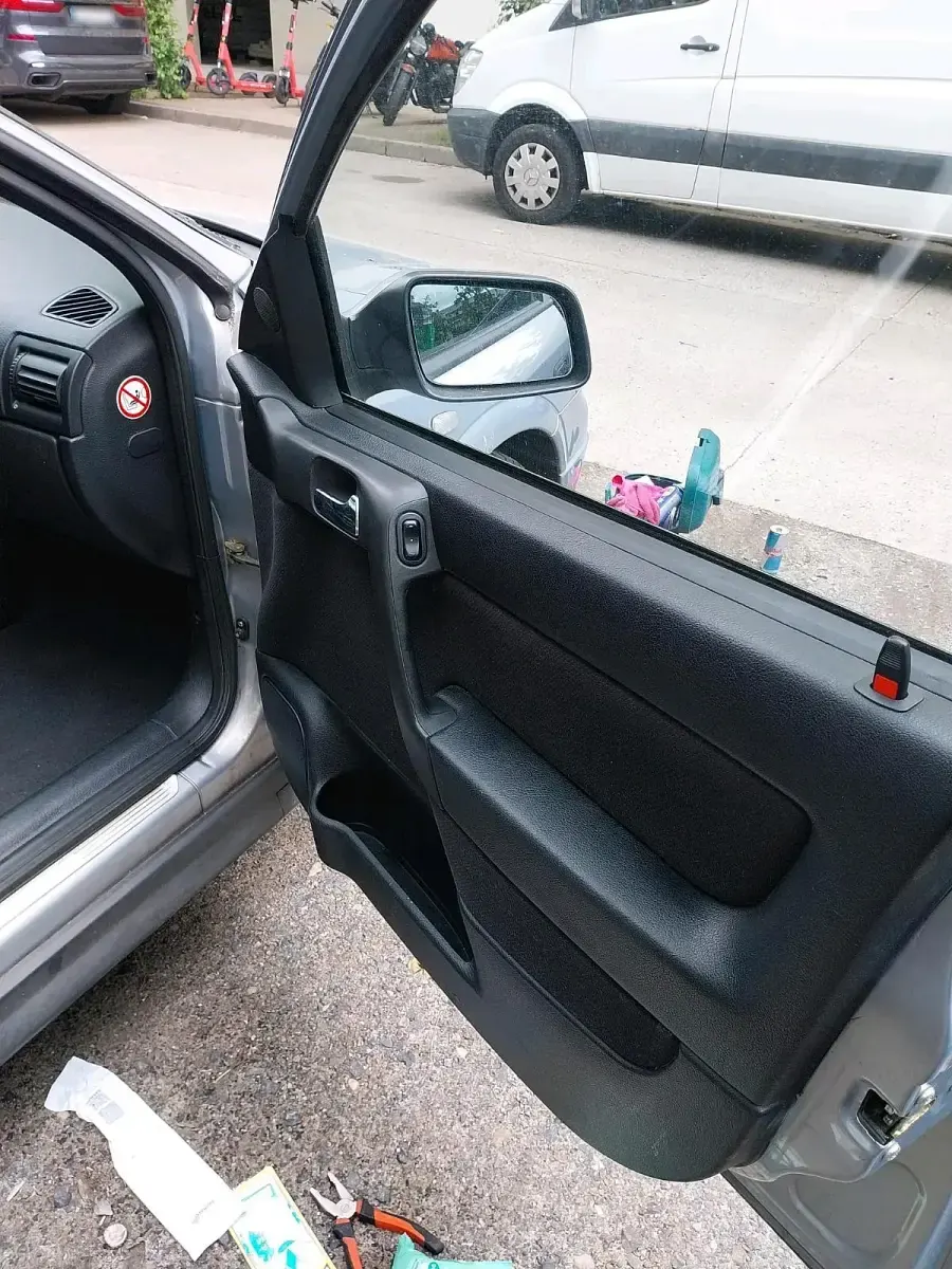 Occasion Opel Astra 100 ch (73 kW) 2002 Argent Berline