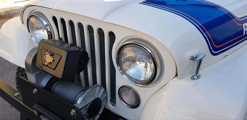 Gebraucht Jeep CJ 150 PS (110 kW) 1975 Weiß SUV