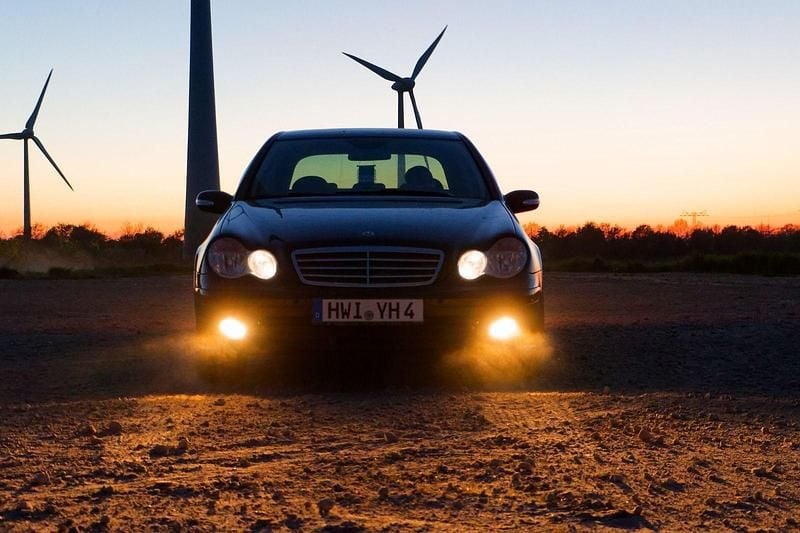 Gebraucht Mercedes C180 143 PS (105 kW) 2004 Schwarz Limousine