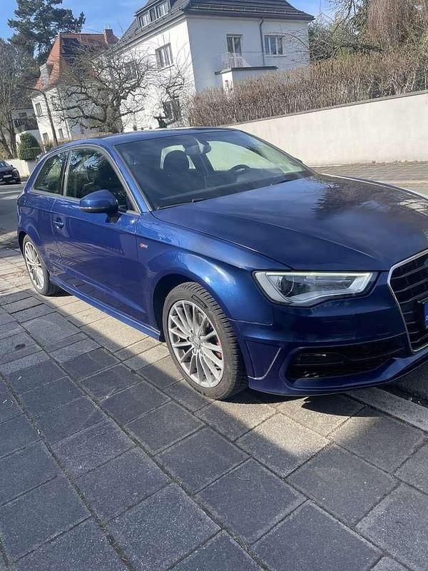Gebraucht Audi A3 S-Line 150 PS (110 kW) 2013 Blau Kleinwagen