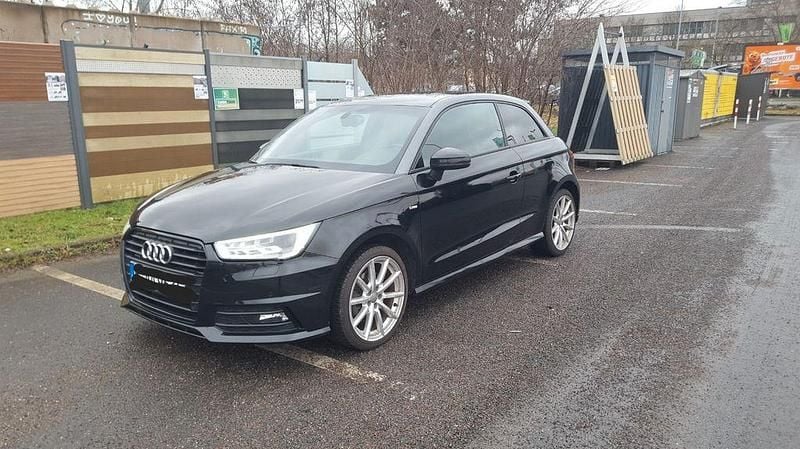 Gebraucht Audi A1 S-Line 125 PS (91 kW) 2015 Schwarz Kleinwagen