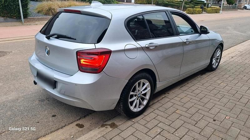 Silber Gebraucht 2012 BMW 316 Limousine | 3.400 € (Superpreis) - Bild 1/4
