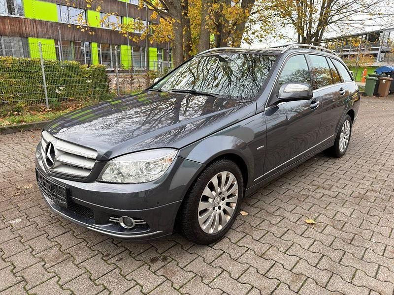 Grau Gebraucht 2007 Mercedes C220 Avantgarde Limousine | 3.999 € (Guter Preis) - Bild 1/4