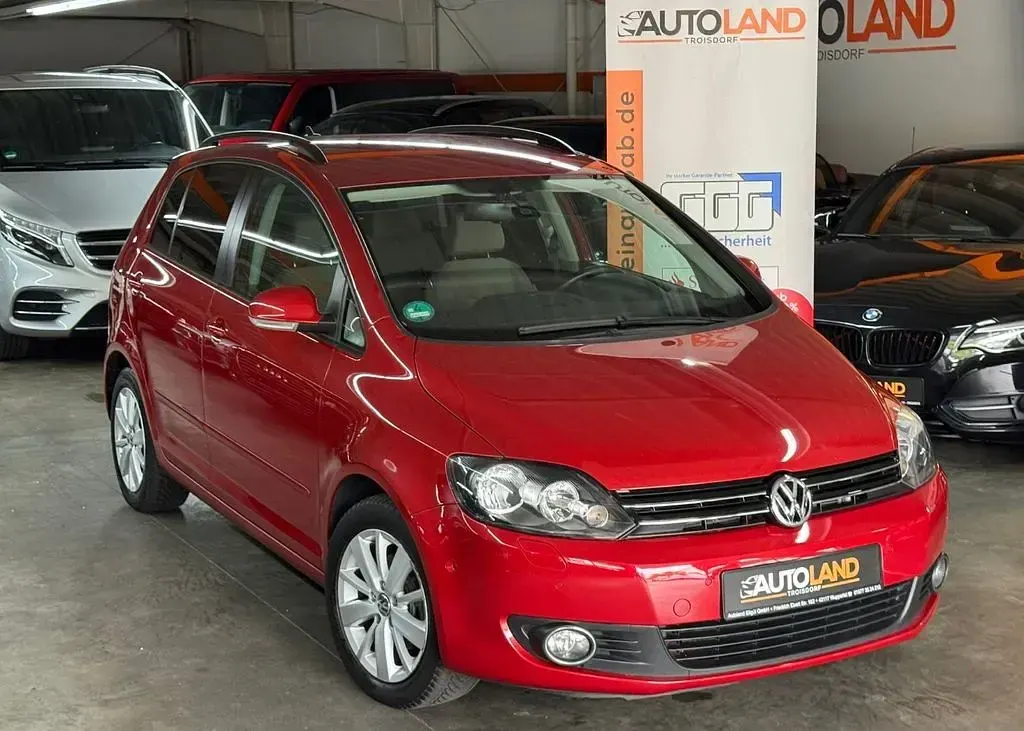 Gebraucht VW Golf VI Team 86 PS (63 kW) 2010 Rot Kleinwagen