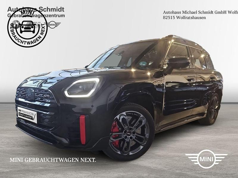 Midnight black (metallic) Gebraucht 2024 Mini John Cooper Works Countryman SUV | 39.560 € (Superpreis) - Bild 1/4