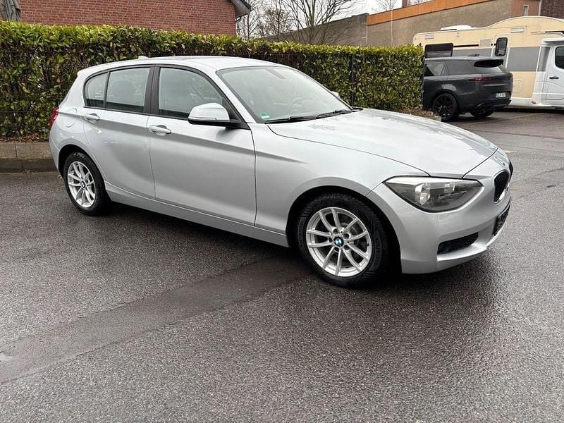 Gebraucht BMW 118 170 PS (125 kW) 2012 Silber Kleinwagen