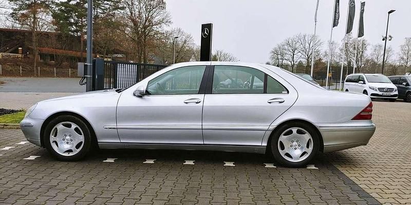 Gebraucht Mercedes S600 367 PS (269 kW) 2001 Brilliantsilber Limousine