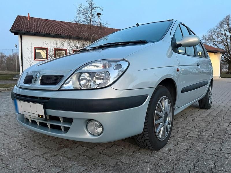 Gebraucht Renault Scénic 107 PS (78 kW) 2002 Van / Kleinbus