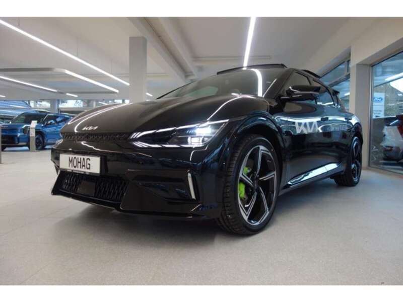 Schwarz Gebraucht 2023 Kia EV6 3 SUV | 56.890 € (Teuer) - Bild 1/4