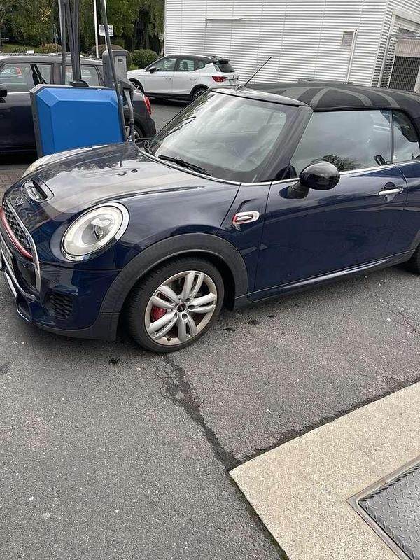 Blau Gebraucht 2016 Mini John Cooper Works Cabriolet Cabrio | 23.499 € (Etwas zu teuer) - Bild 1/4